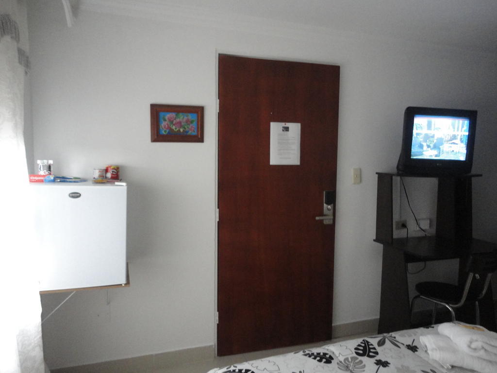 Hotel Fenix Real Bogota Phòng bức ảnh