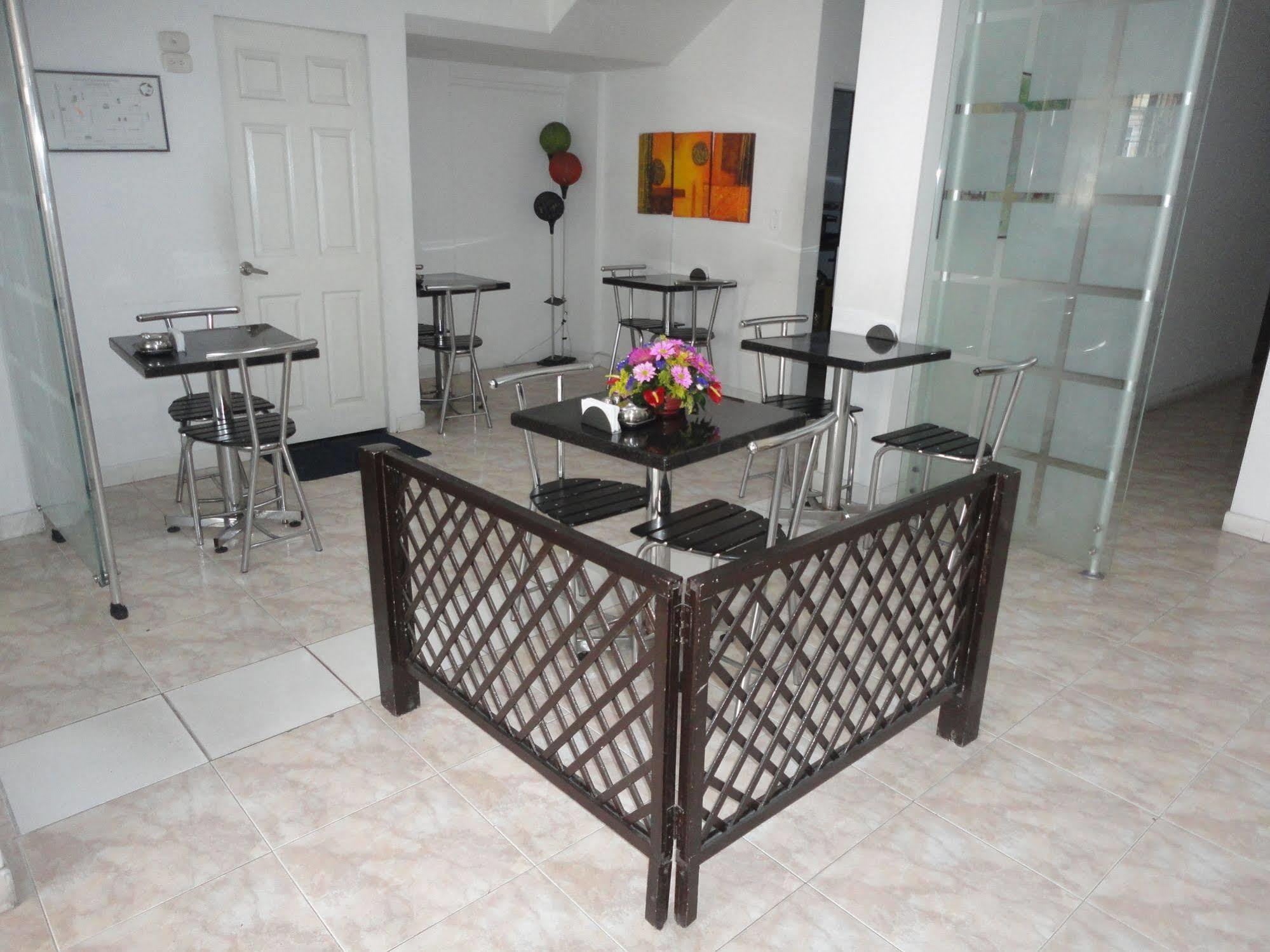 Hotel Fenix Real Bogota Ngoại thất bức ảnh